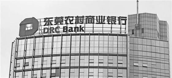 xm外汇平台官网入口老祖宗的镰刀vs子孙们的移动设备：三夏的田间巨变